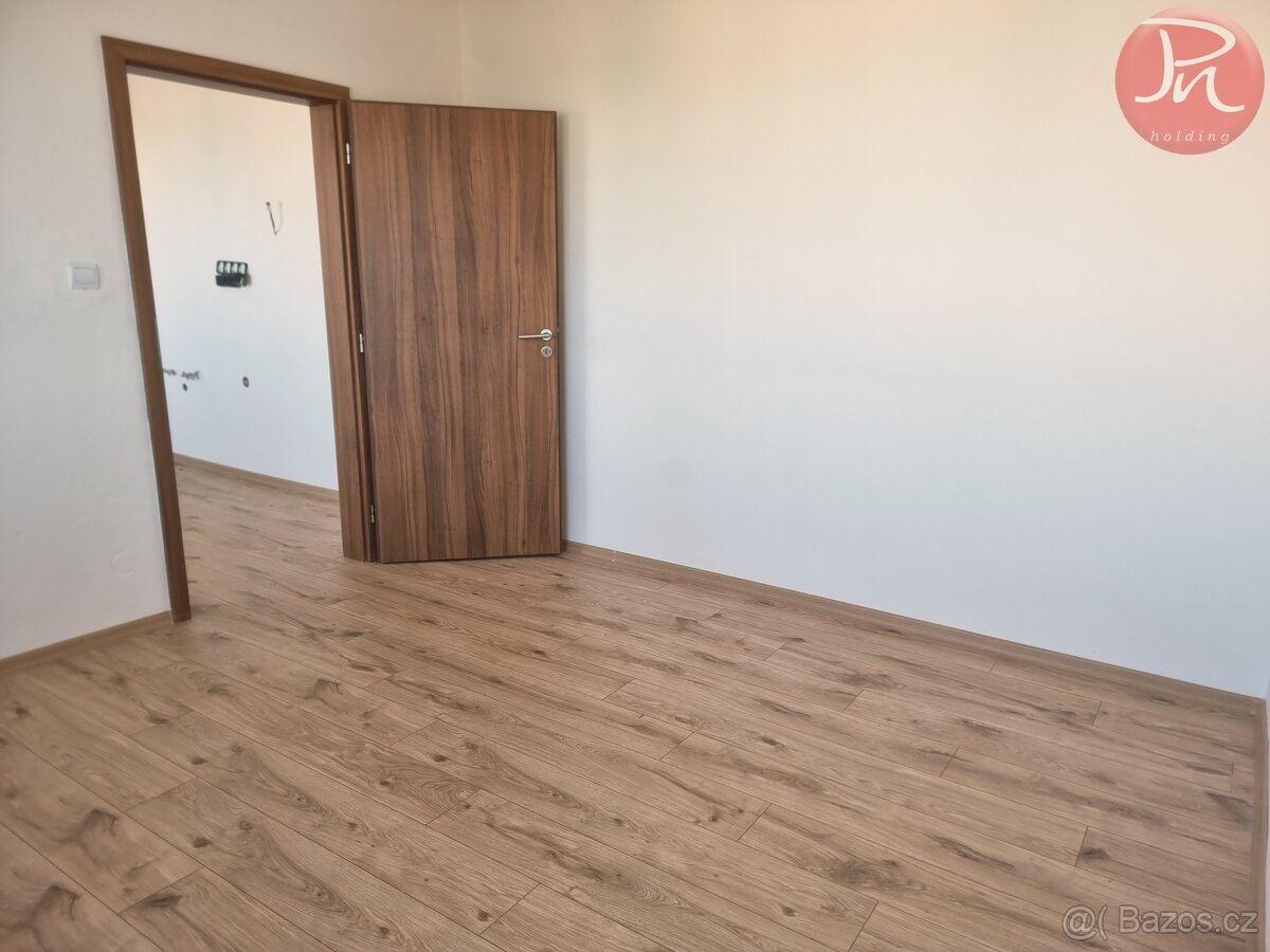 Prodej bytu 3+1, Jana Zajíce - 7