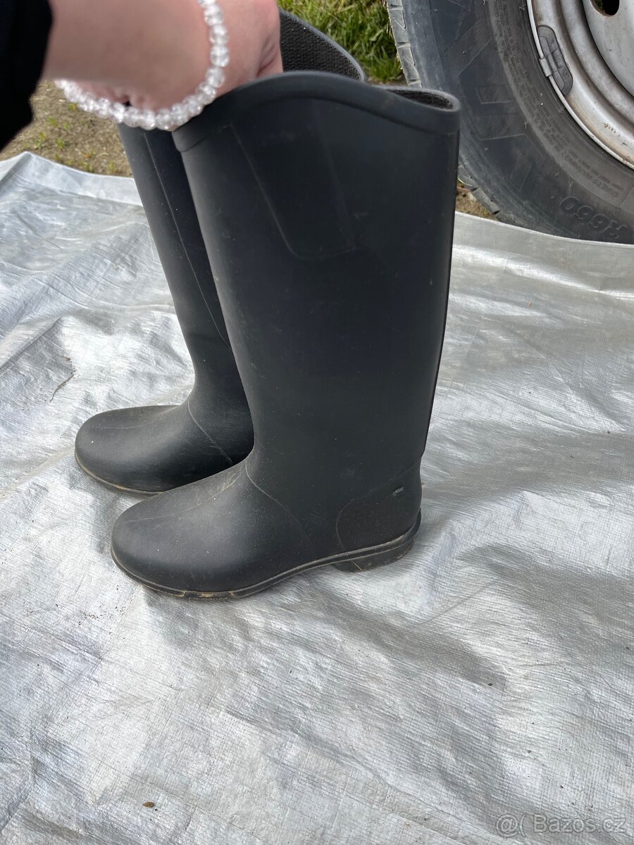 Prodám dětské potřeby pro jezdectví. - 7