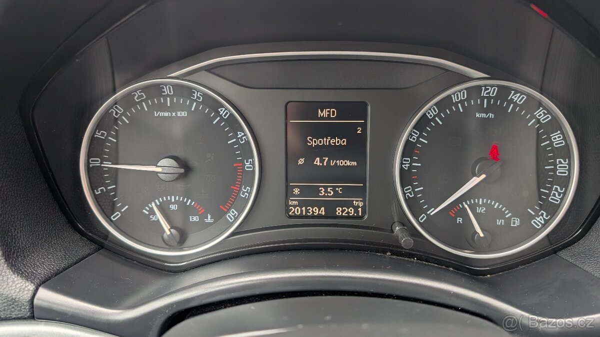 Prodám Škoda Octavia II 1.6TDi 77kw 2012 - 7