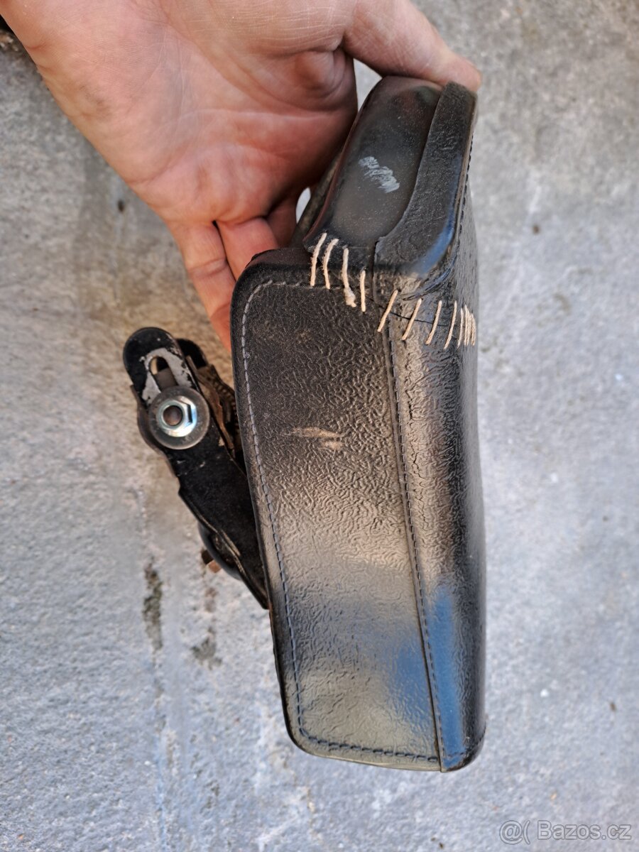 Sedlo Babetta 228, 207 - 7