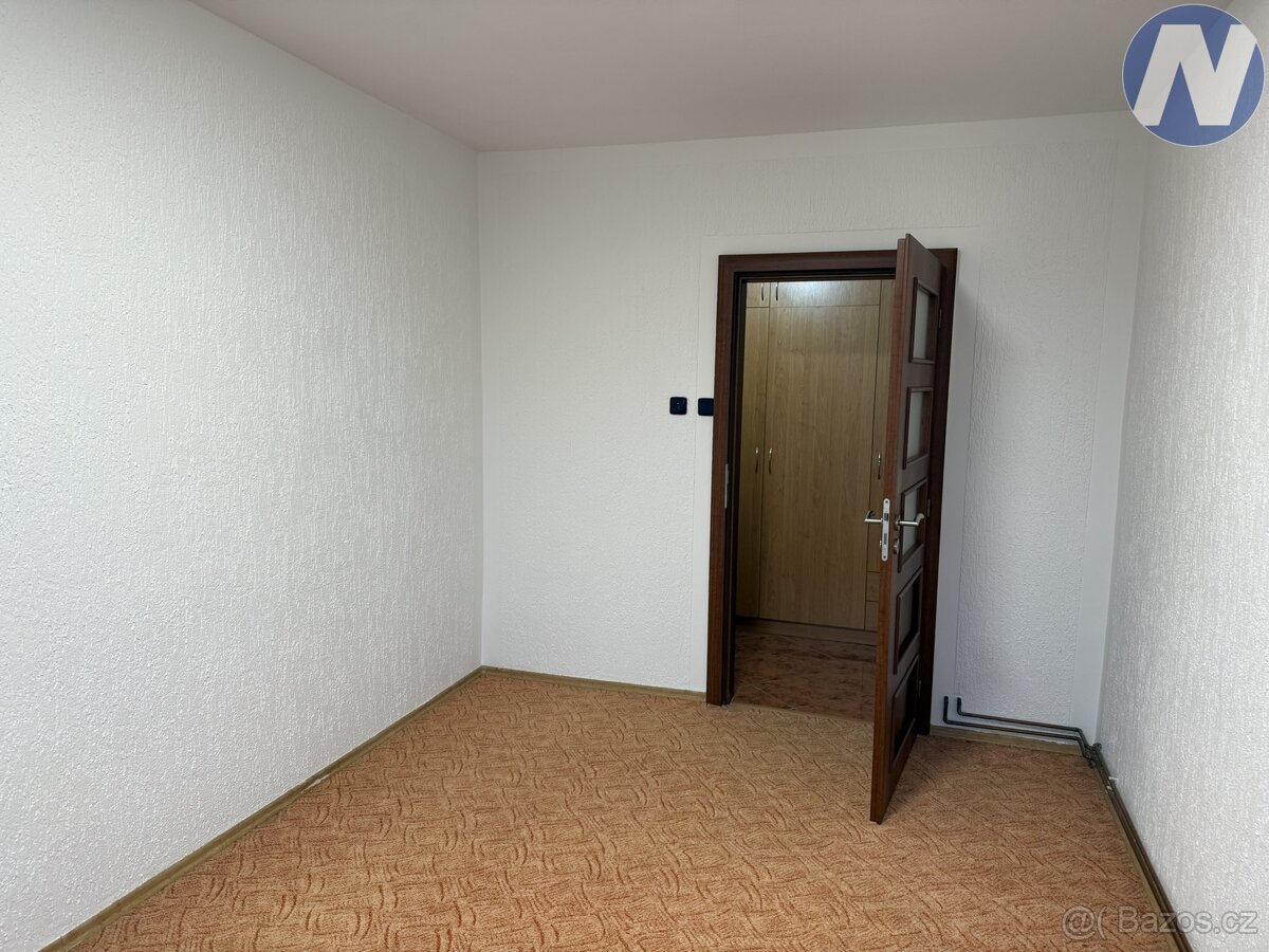 Pronájem bytu 3+1 s balkonem a garáží – Husinec, Kostnická u - 7