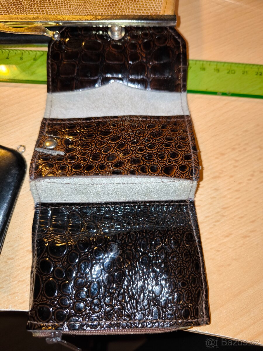 3 malé peněženky. - 7