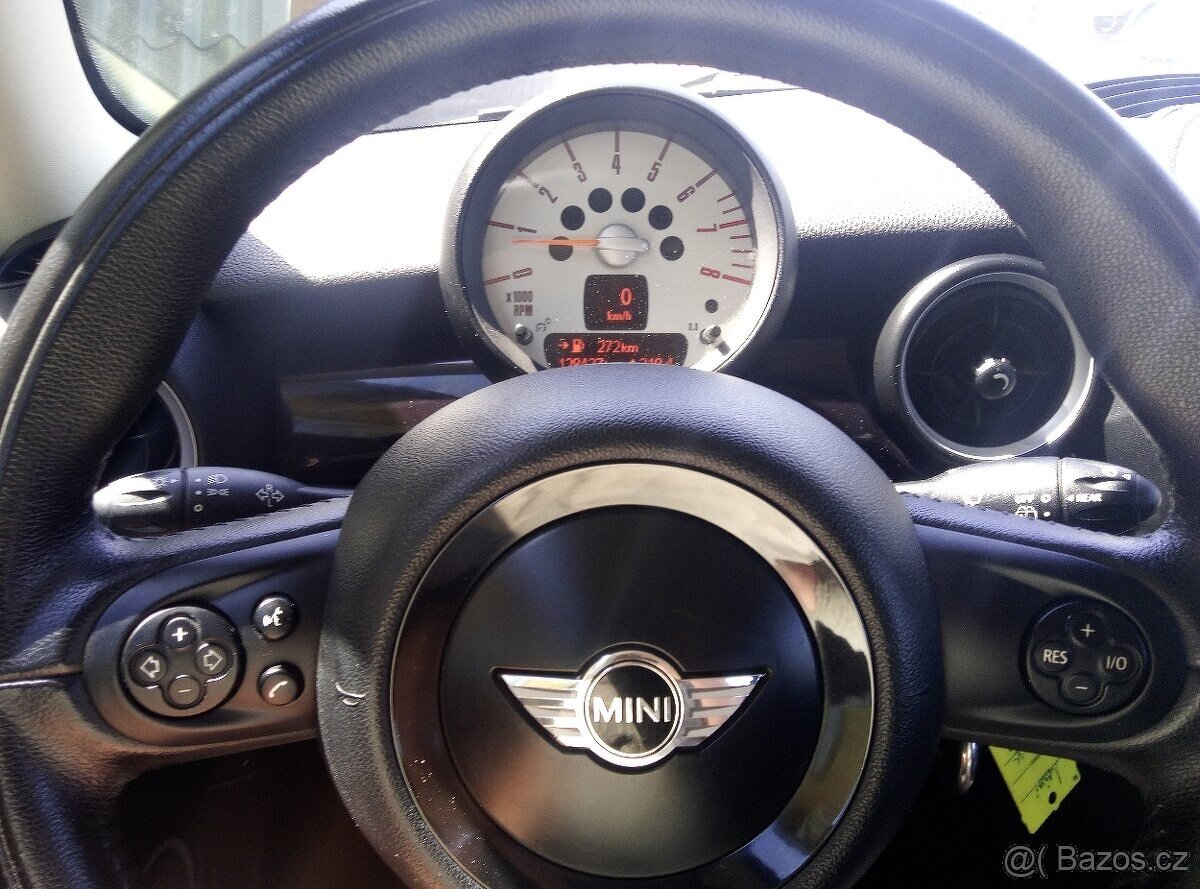 Mini Cooper one 1.6 90kw TOP STAV - 7