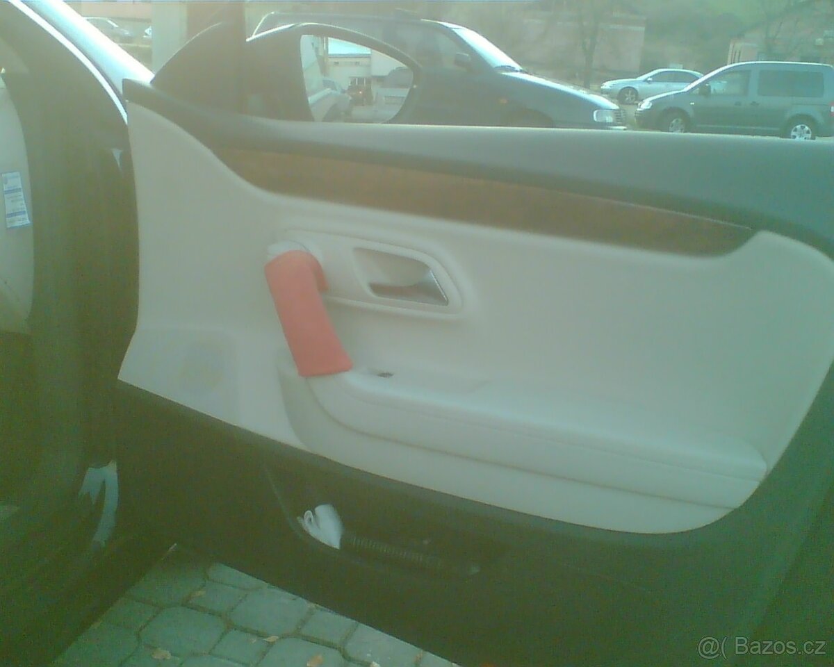 VW Passat CC,125kW,2.0TDI,4x4,automat,kůže,černá metalíza - 7