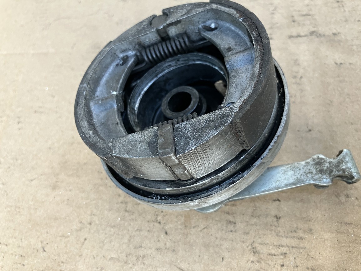 babeta 210 přední brzda - 7