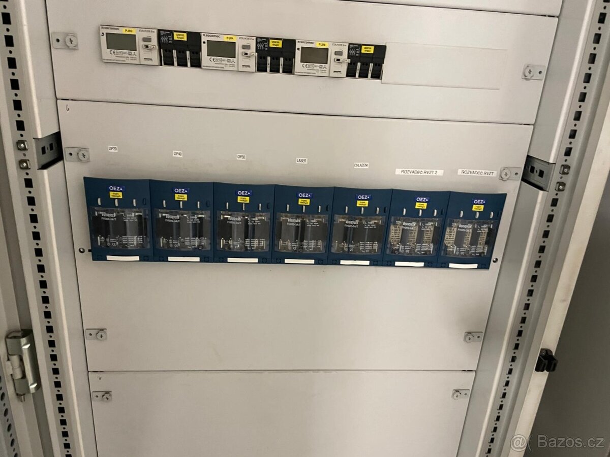 Rozvaděčové skříně - 2 skříň - 7