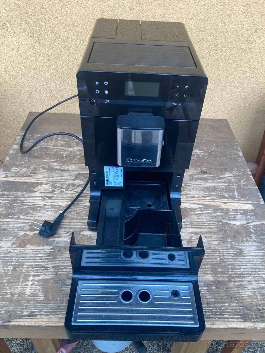 Automatický kávovar Miele CM 5310 Silence Obsidian - 7