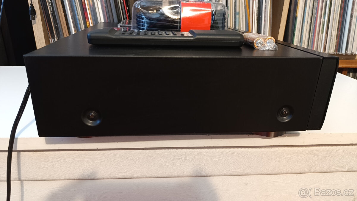 YAMAHA CDX-930 Stereo CD Player / Příslušenství - 7