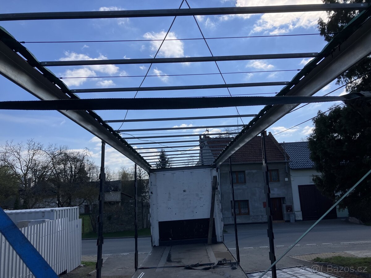 KRONE díly střechy, sloupky, vrata - 7