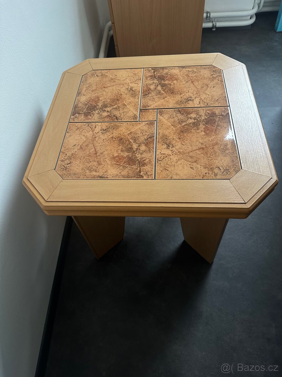 Sada 2 konferenčních stolků - 7