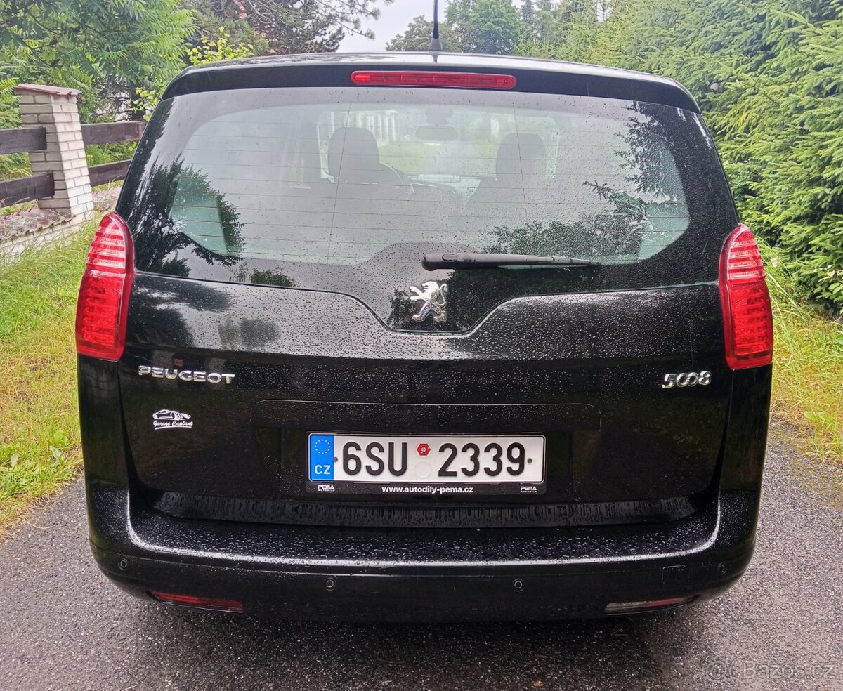 Peugeot 5008 1.6Hdi 82kw rok 6/2012 - 7
