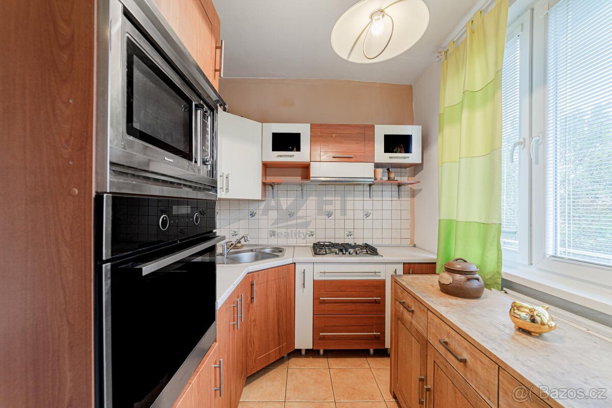 Prodej bytu 3+1, 76 m2, Karviná - ul. Divišova - 7