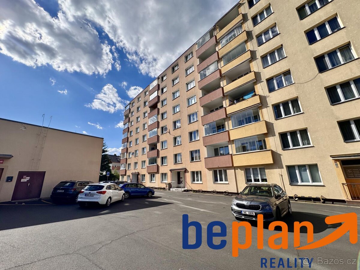 Prodej bytu 3+1 Stará Role - 7