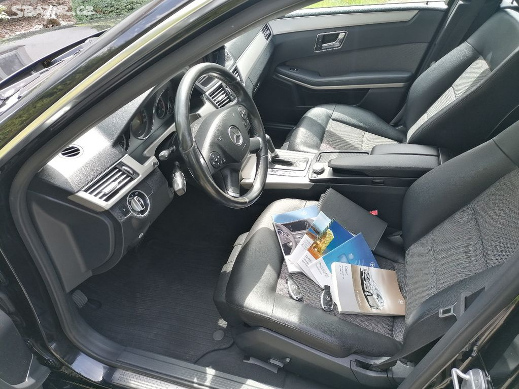 Mercedes-Benz E250 CDI Avantgarde - 7