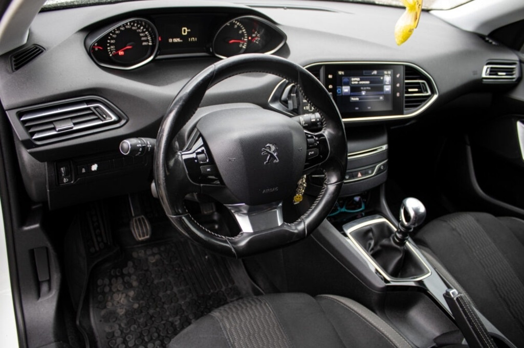 Peugeot 308 1.2 e-THP 130k Allure - 7