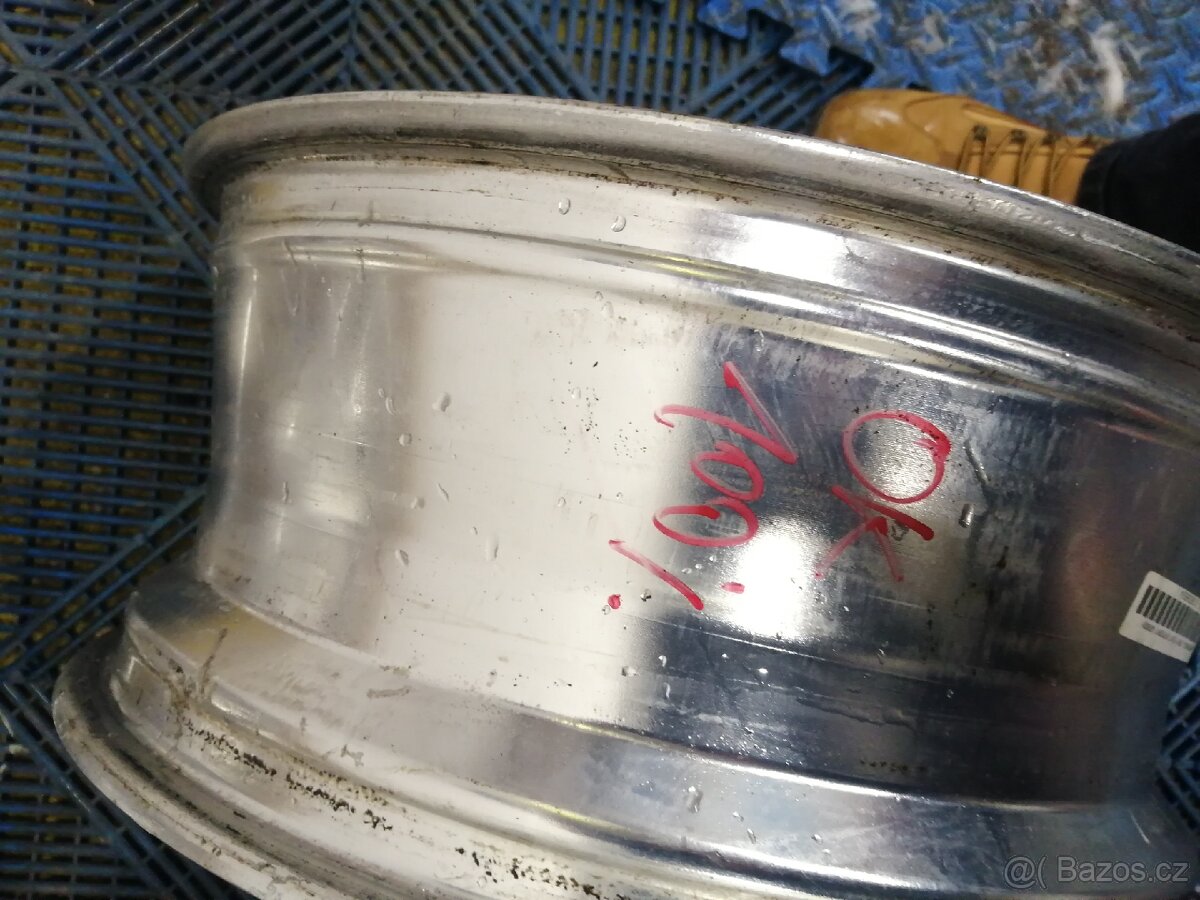 Bbs rc333 r17 4x114,3 - 7