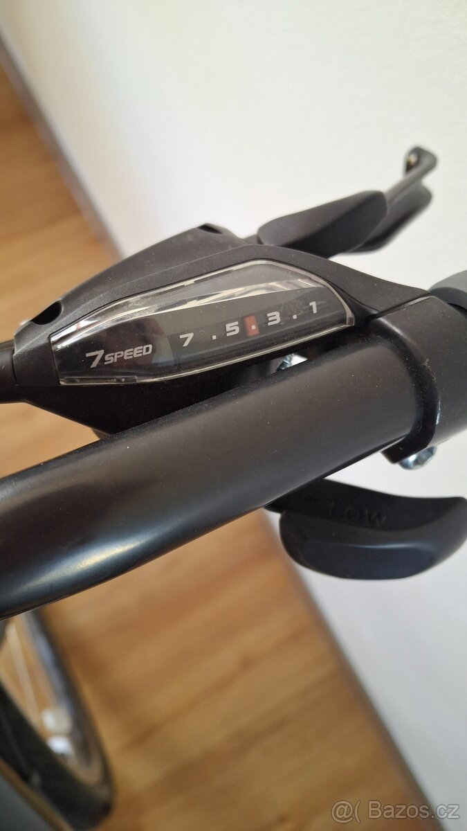 Dámské kolo Trek M - 7