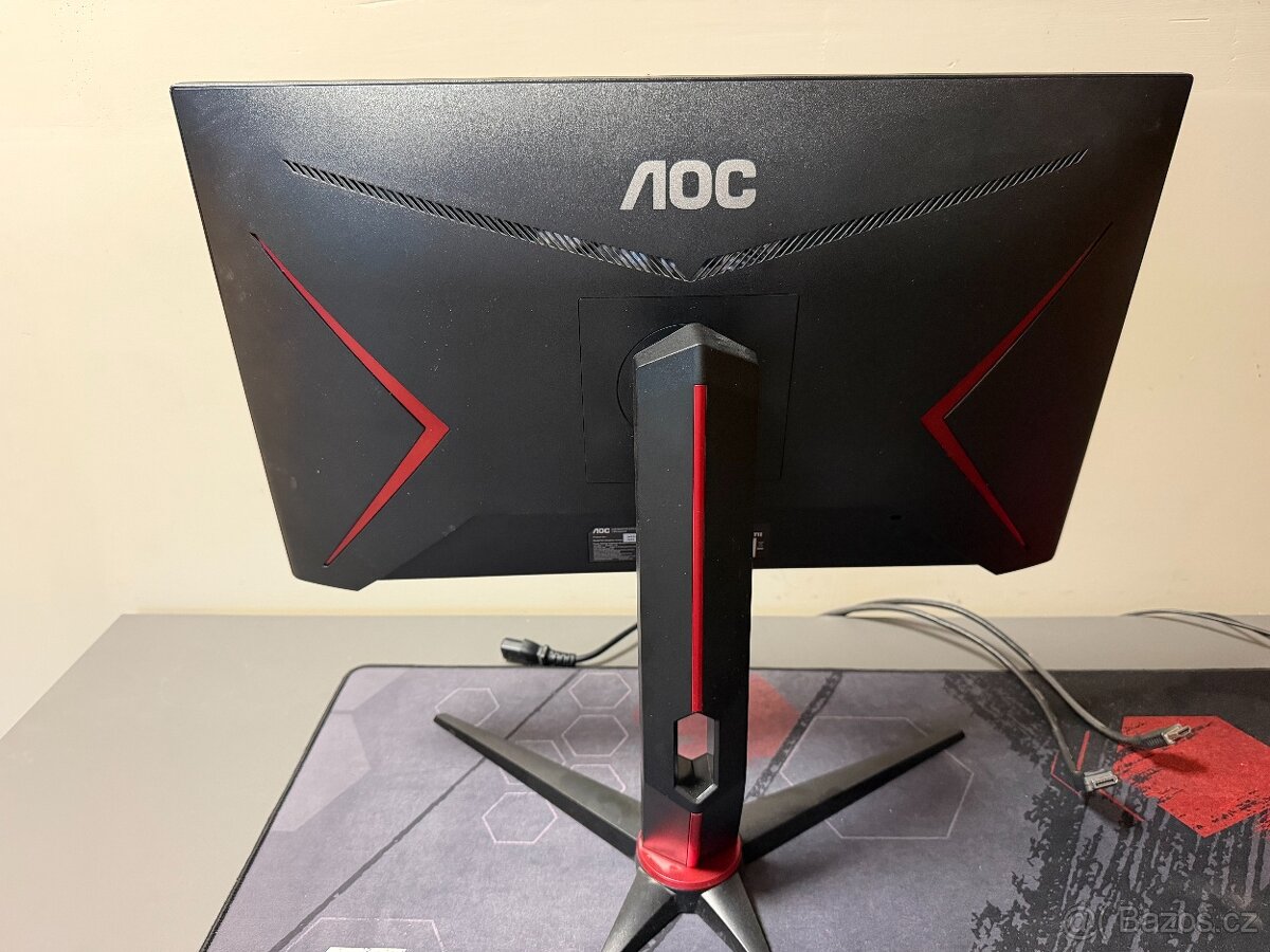 Herní počítač + monitor AOC - 7