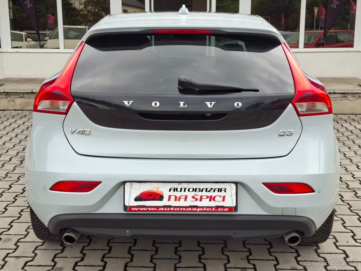 VOLVO V40 2.0D3 110kW AUT -1.MAJITEL - 7