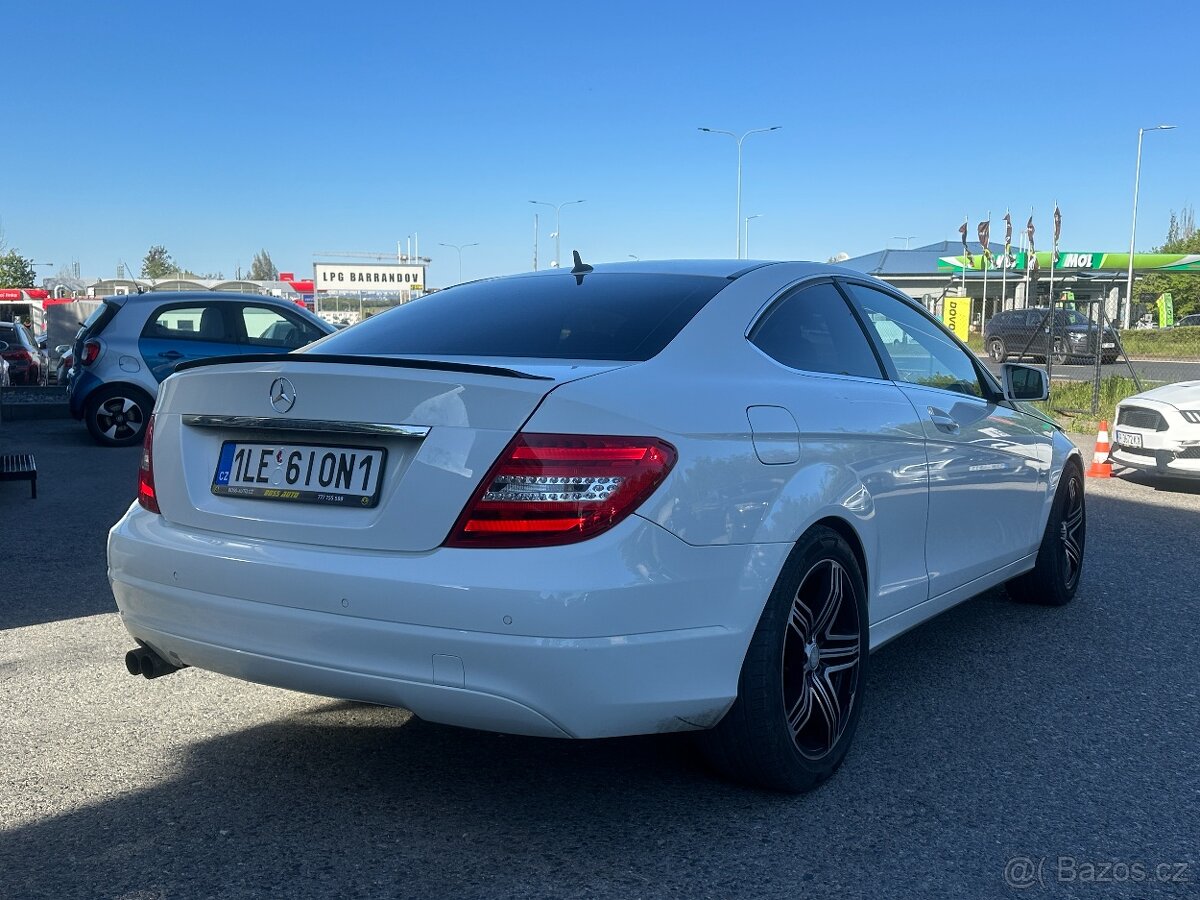 Mercedes-Benz C 180 2011 - 7
