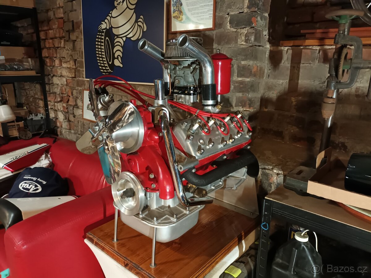 Motor Ford Vedette Flathead - dekorace - 7