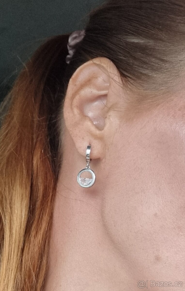 Nové dámské i dívčí stříbrné náušnice 925 kroužky 1 cm sklo - 7