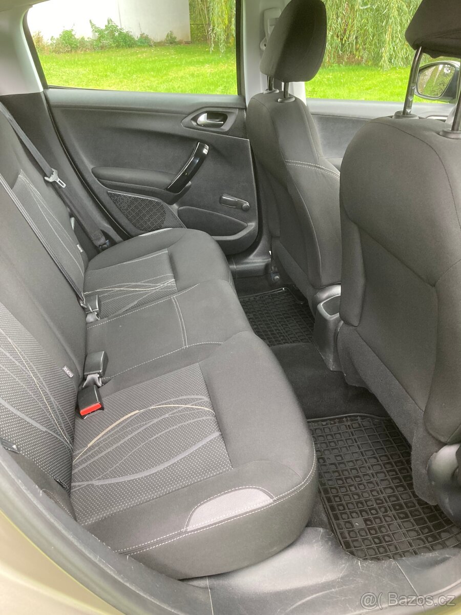 Peugeot 208 1,4 HDI 2015 ČR - 7