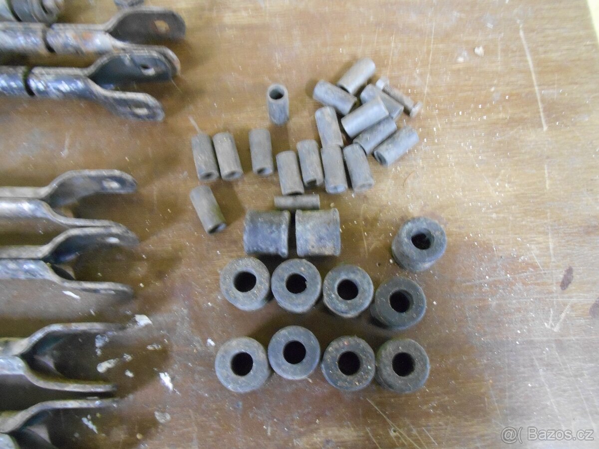 Mercedes - mechanické součástky - 7