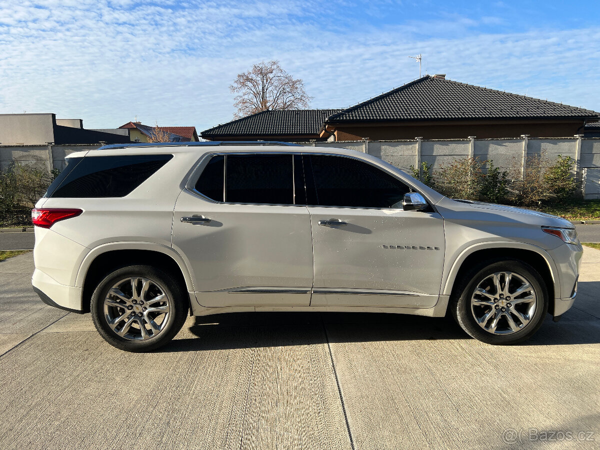 Chevrolet Traverse 3.6, High Country, plná výbava, 7 míst - 7