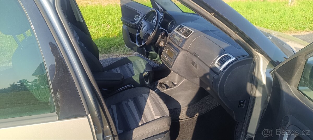 Škoda Roomster 1.4 16V 63KW, Digitální Klimatizace - 7