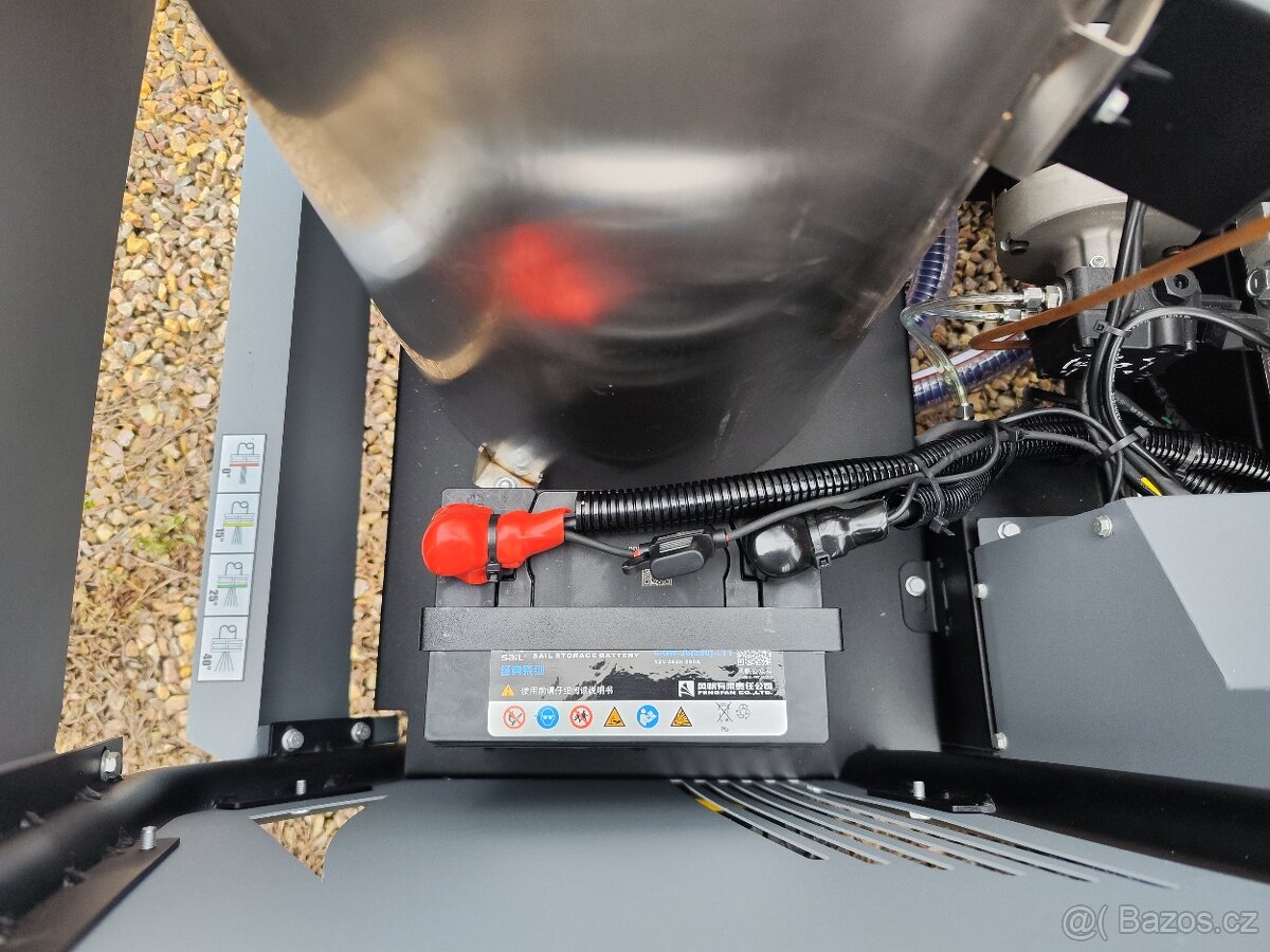 VYSOKOTLAKÝ ČISTIČ S OHŘEVEM VODY - 7