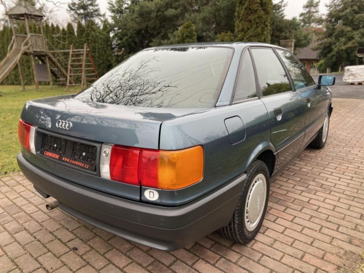 Nabízíme Audi 80 1.8i 66kw - 7