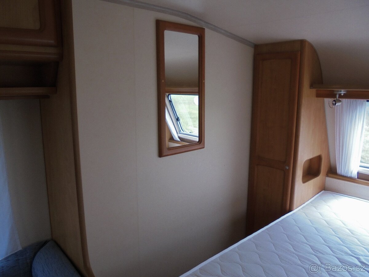 Obytný karavan LA MANCELLE, LM 490,rok 2006 - 7