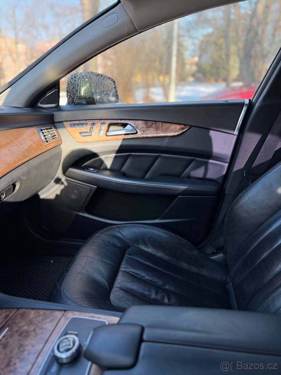 Mercedes Benz CLS350 4Matic - 7