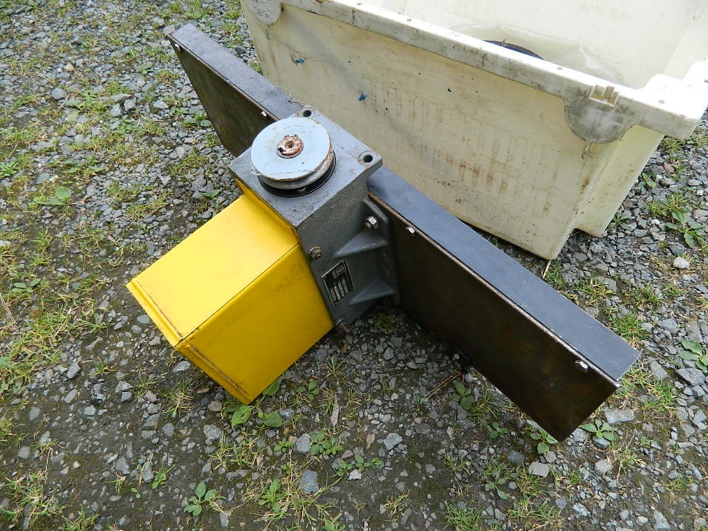 Nepoužitá cirkulárka s hoblovkou - 7