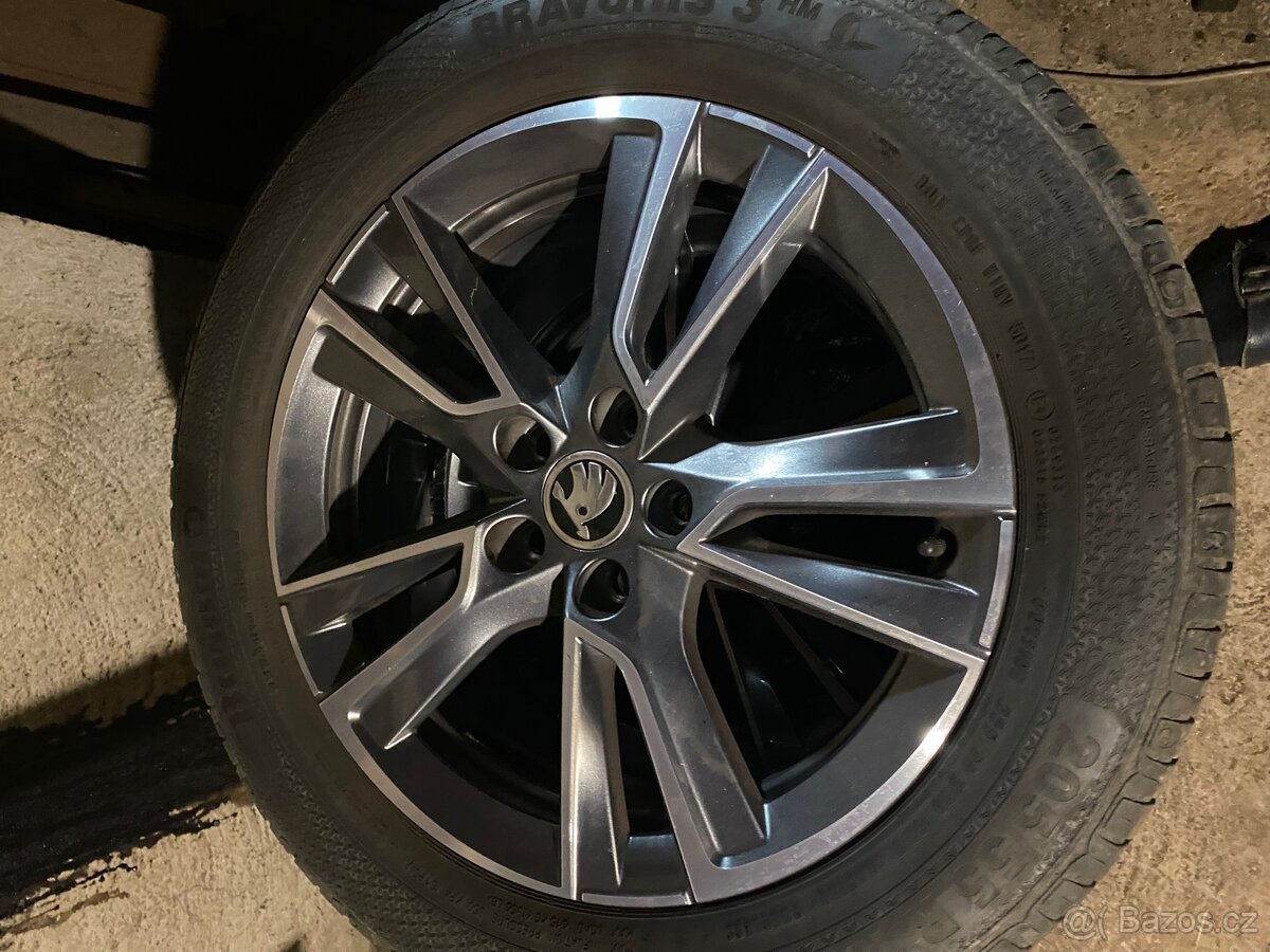 Škoda Fabia 4 kola Proxima - 7