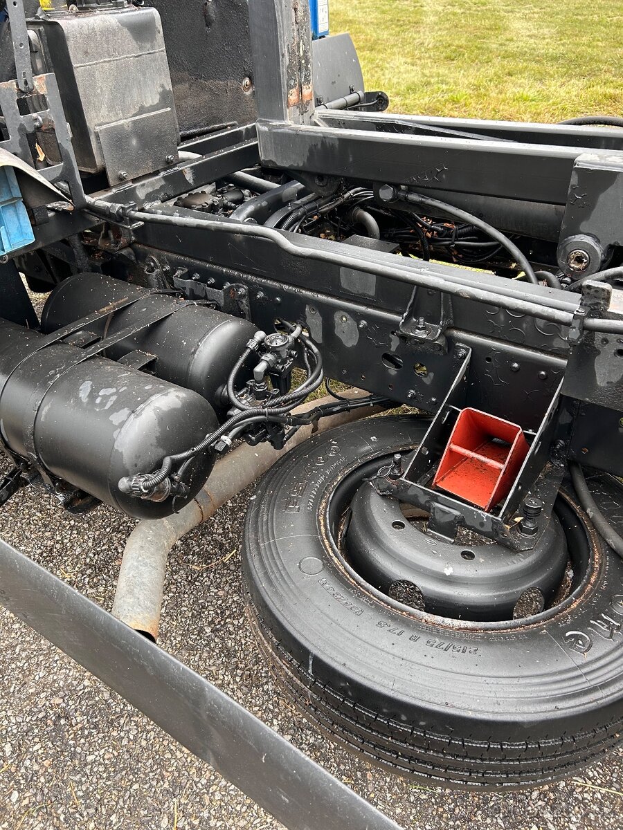 Prodám nosič kontejnerů Man L2000 - 7