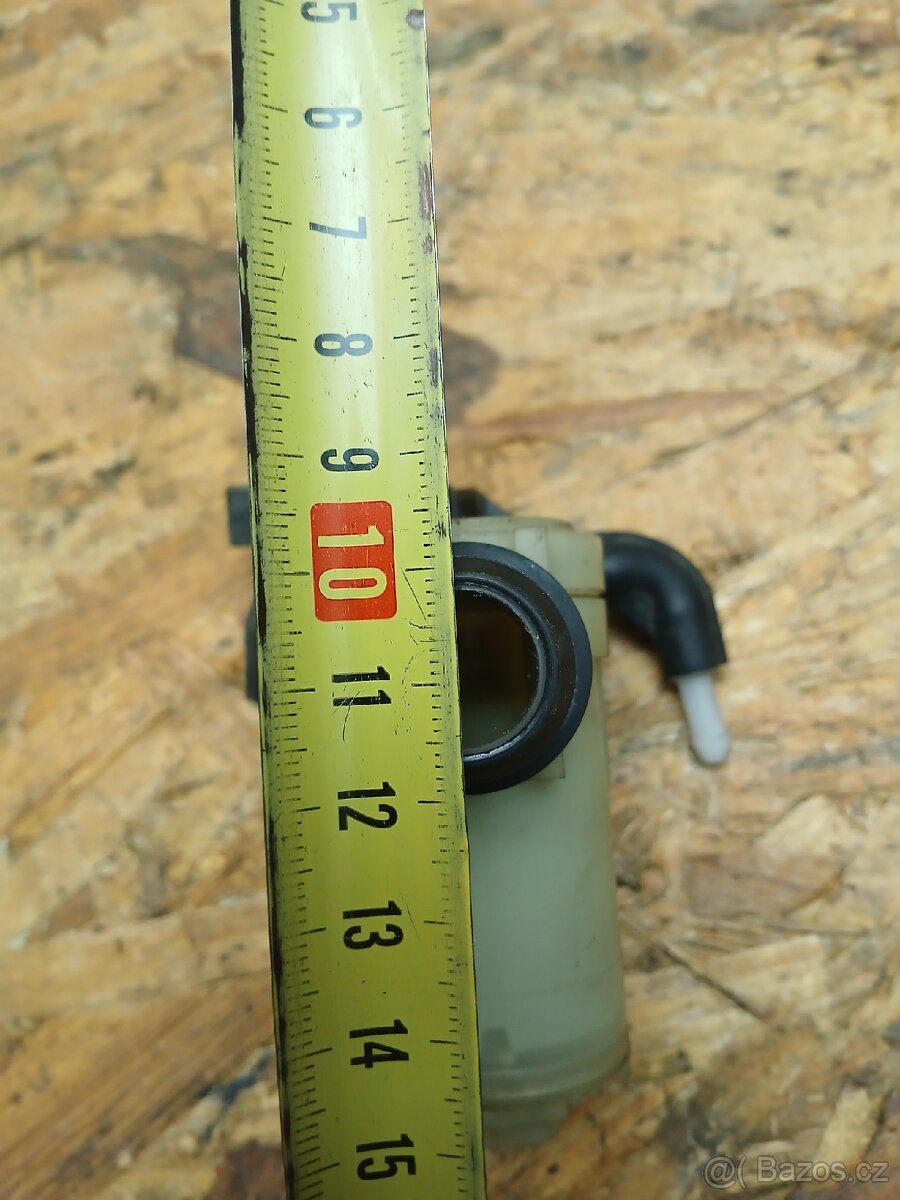 Mazda 2 čerpadlo ostrekovačov MITSUBA - 7