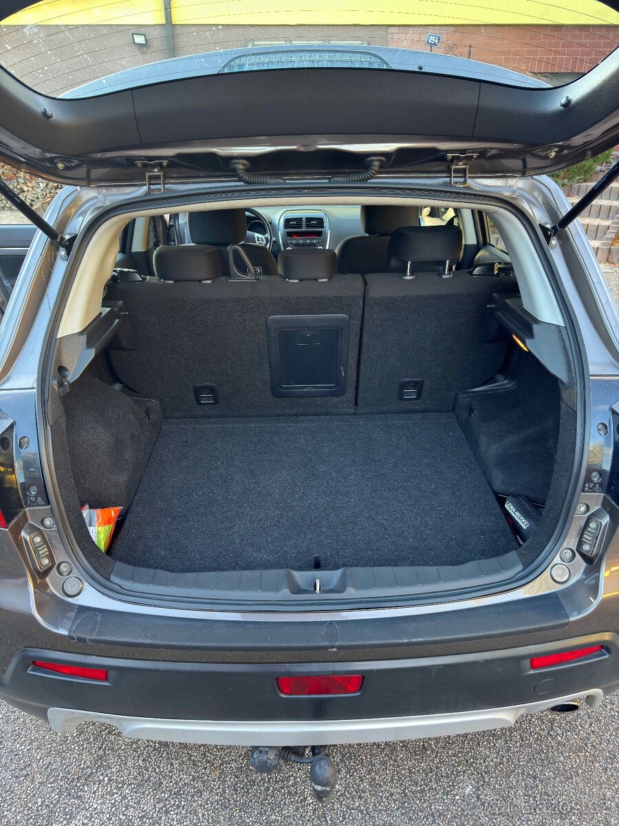 Mitsubishi ASX,4x4, 2012, 99xxx najeto, servisováno - 7