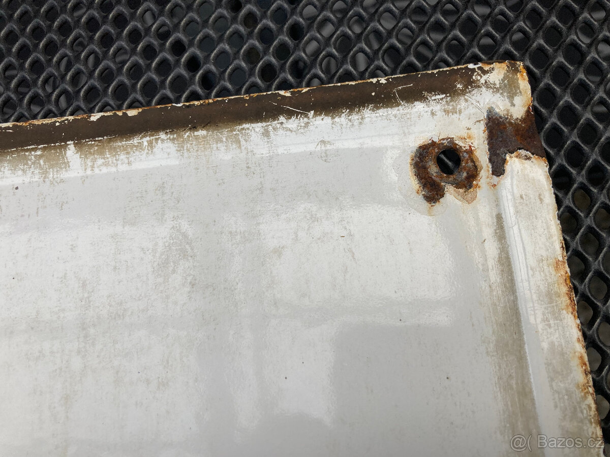 Cedule smaltovaná stará Základní devítiletá škola 1.000 kč - 7