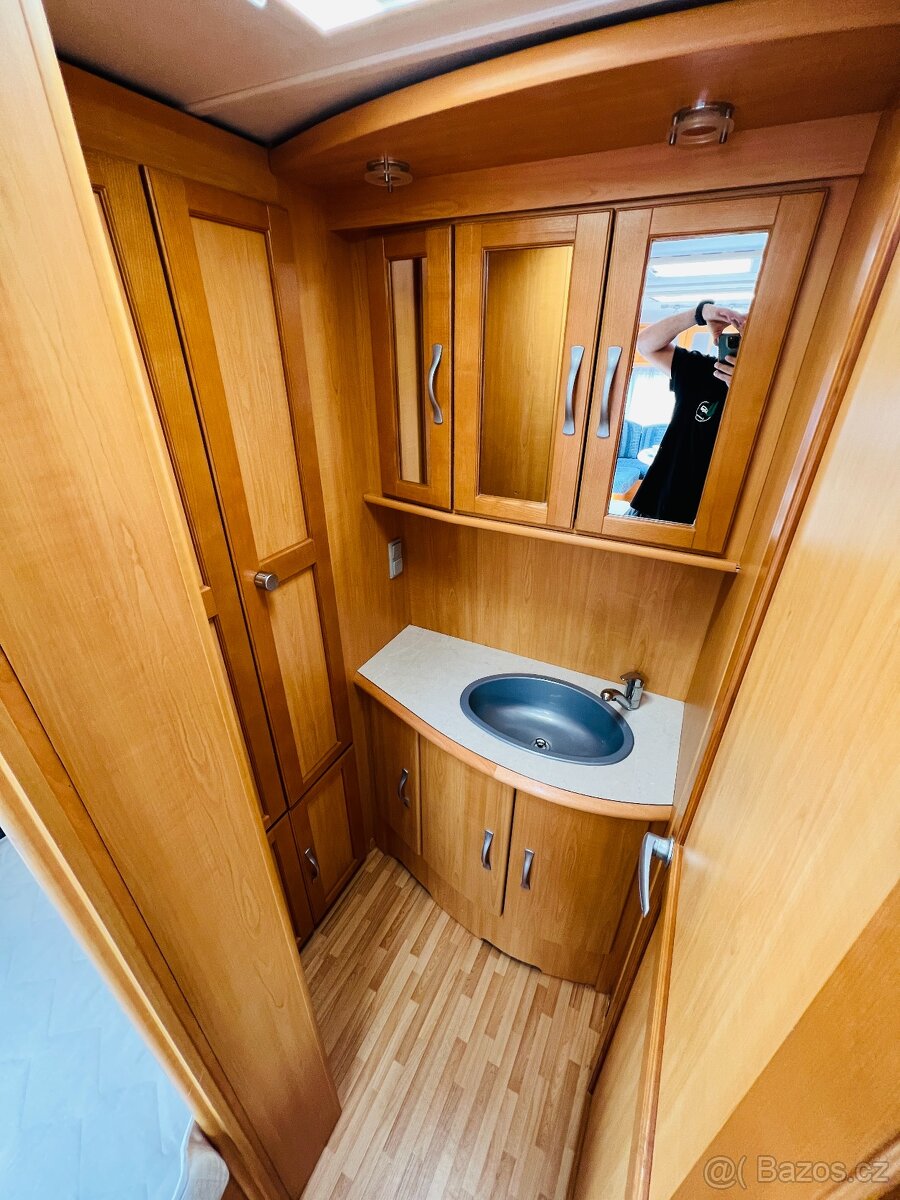 LMC Dominant 520HTe/VELKÁ KOUPELNA/R.V.2009/1.600KG/100KM/H - 7