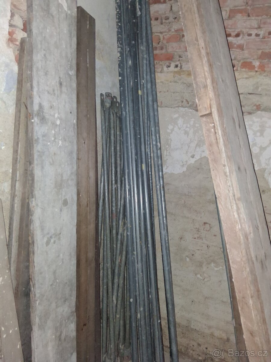 LEŠENÍ MJ UNI 70 - 7