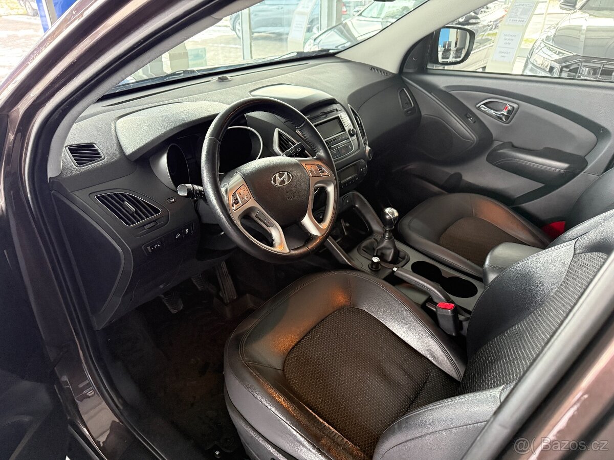 Hyundai ix35 1,7 CRDI,SERVISKA,ČR,TAŽNÉ - 7