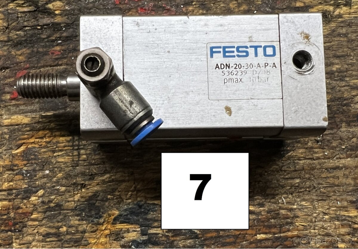 Pneumatický válec FESTO - 7