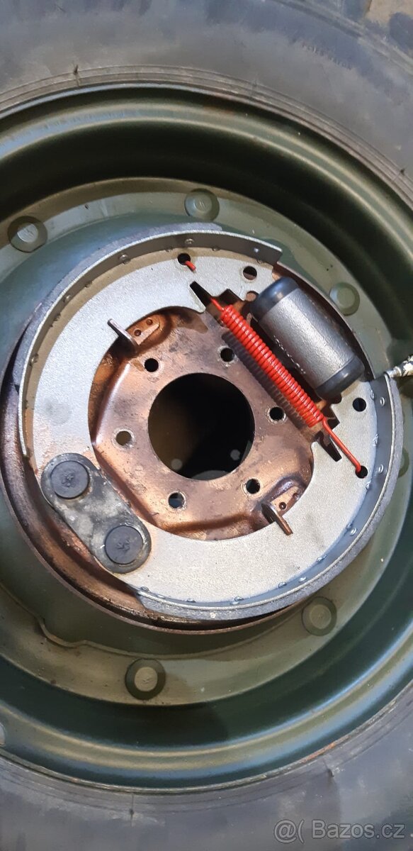 Prodám Jeep Willys - 7