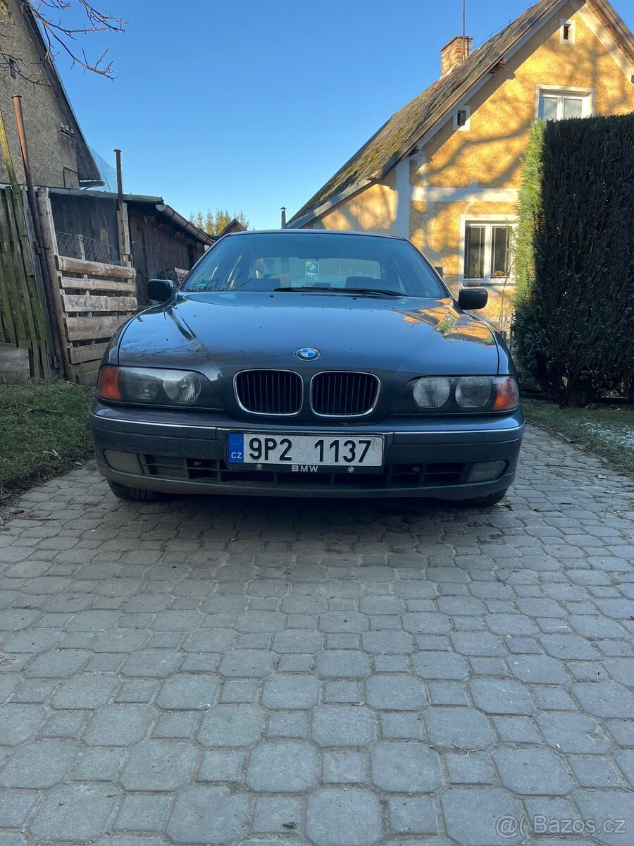 E39 523i - 7