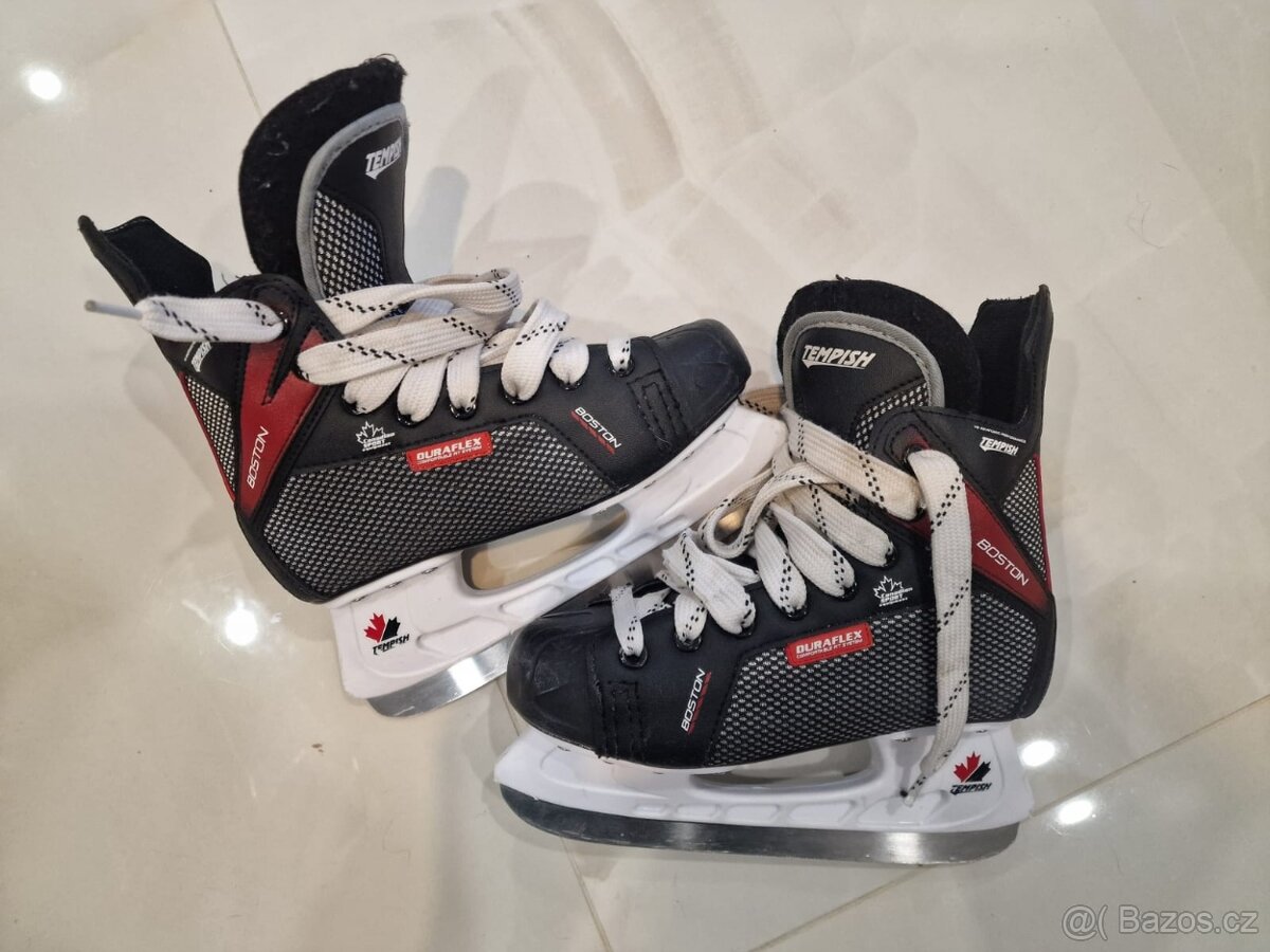 Hokejova vystroj - 7