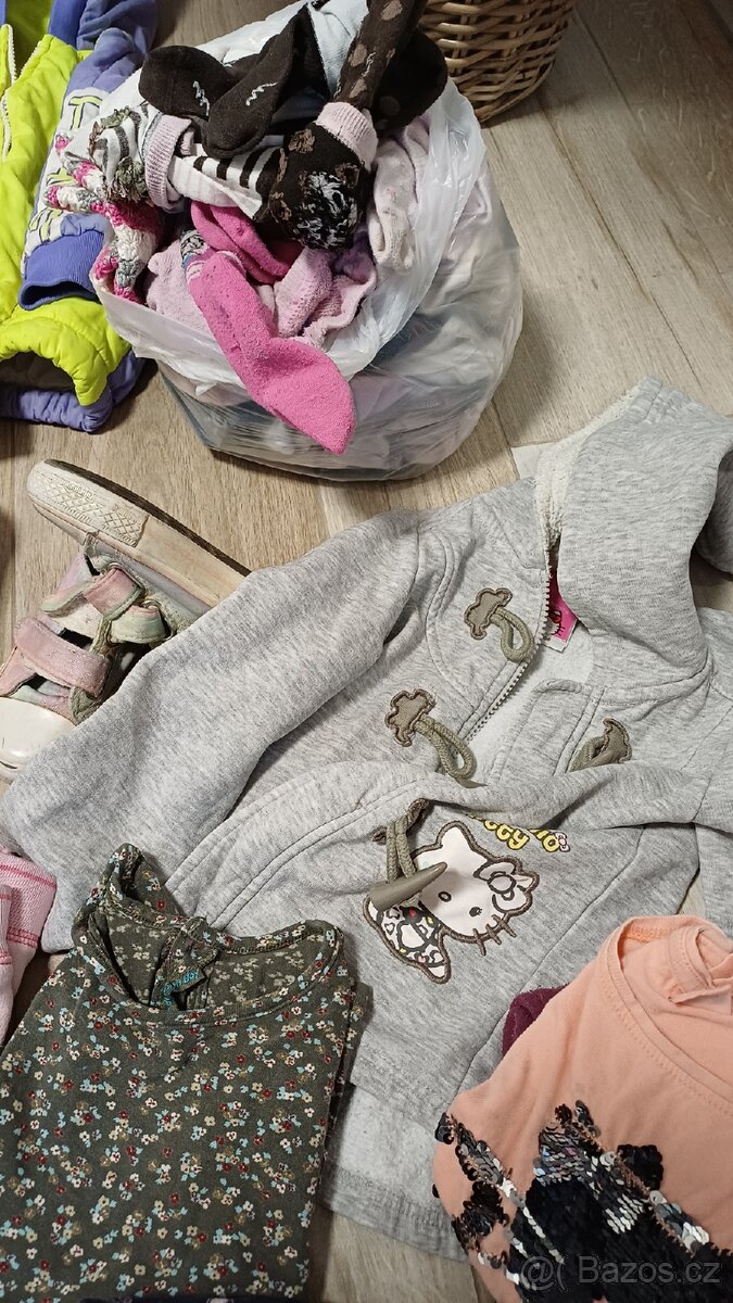 Boty, bundy a oblečení cca 2-4 roky pro holku - 7
