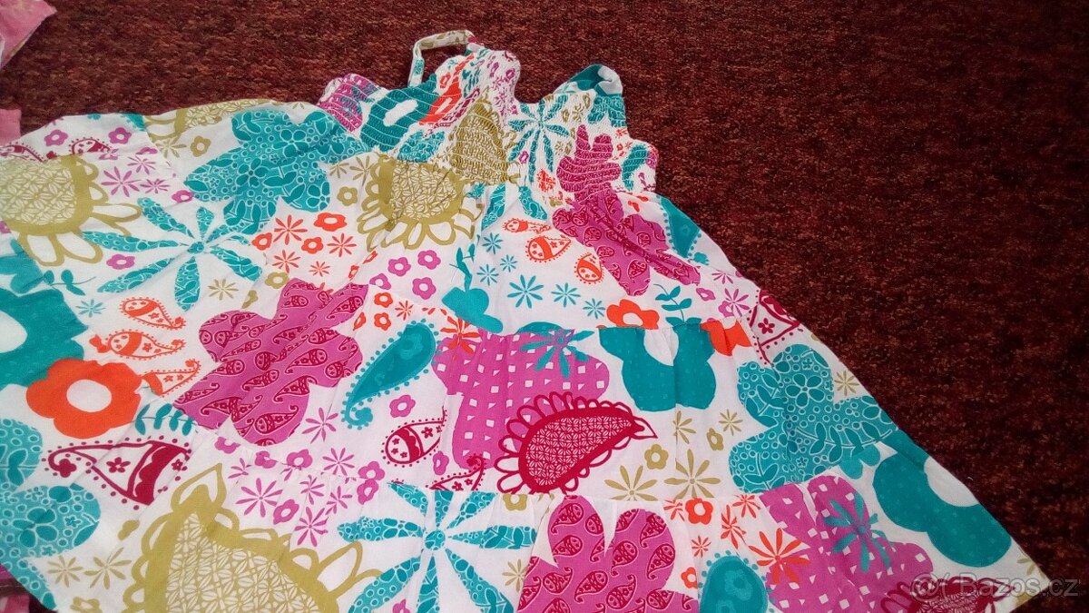 Dětské šatičky vel.9-12 měsíců,cena celkem - 7