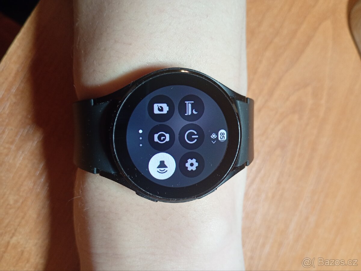 Galaxy Watch4 - 7